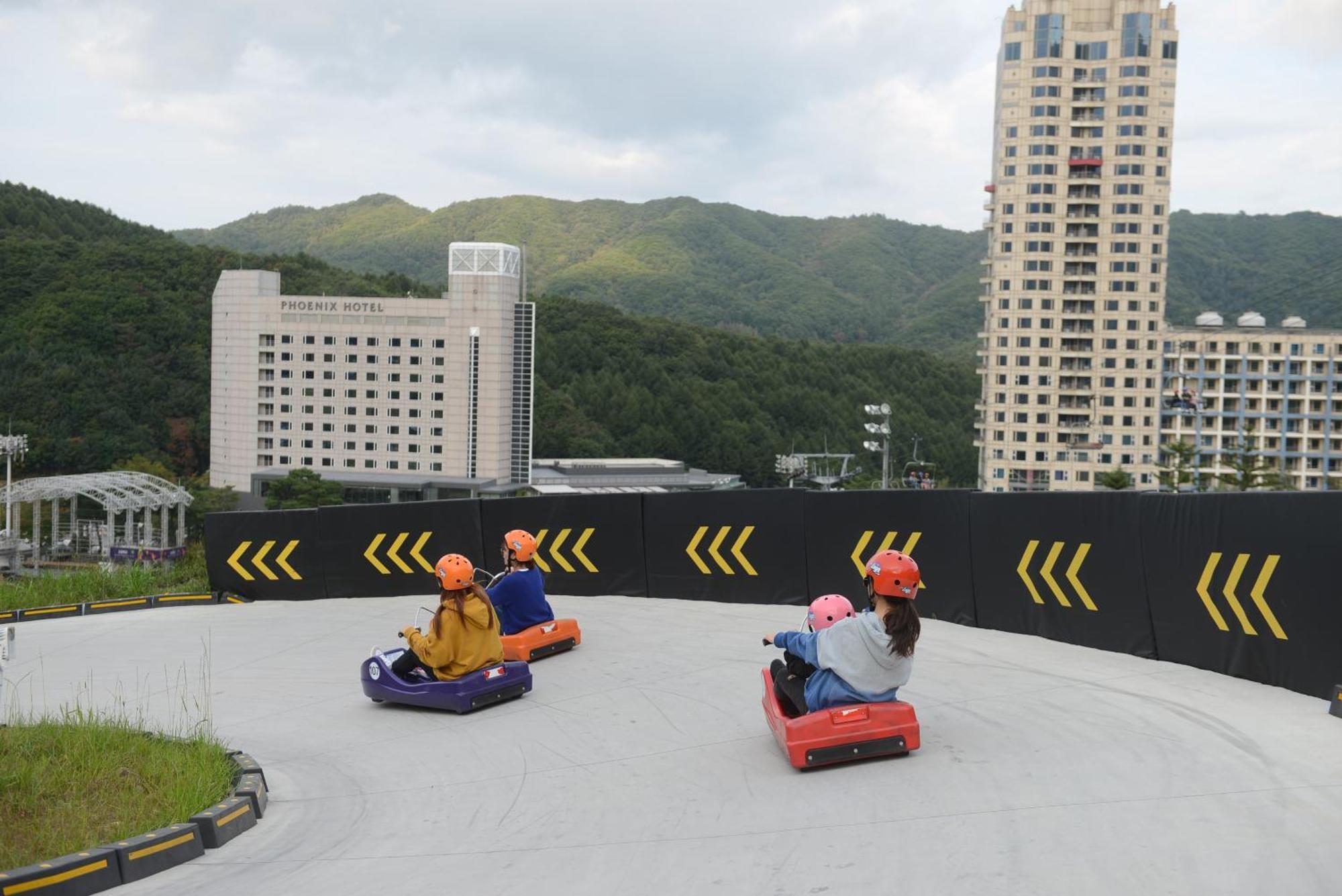 Phoenix Resort 平昌郡 エクステリア 写真