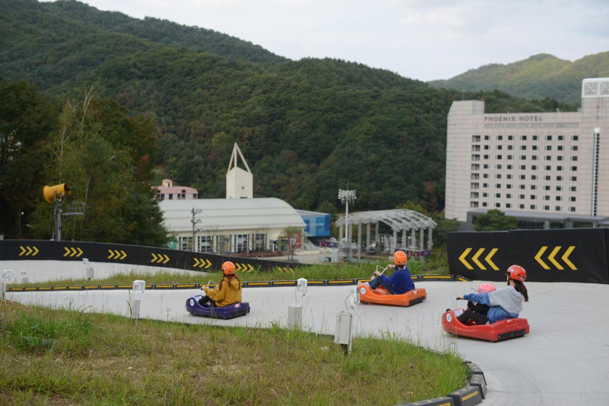 Phoenix Resort 平昌郡 エクステリア 写真