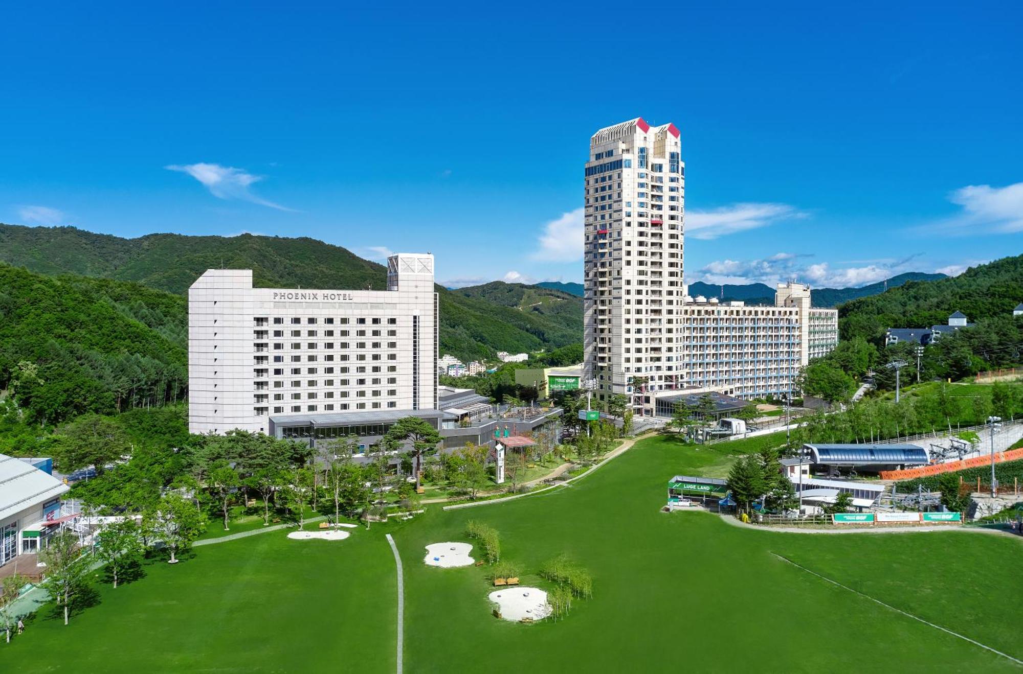 Phoenix Resort 平昌郡 エクステリア 写真